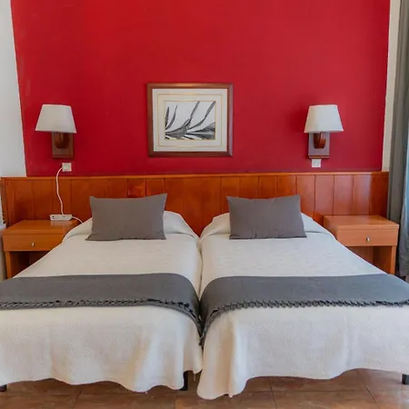 Hostal Regina-3